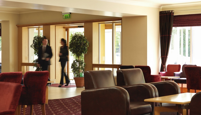 Imagen de los interiores del Hotel Springhill Court. Foto 8