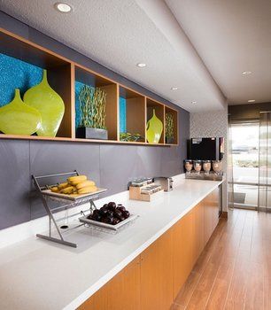 Imagen de los exteriores del Hotel Springhill Suites Bentonville. Foto 10