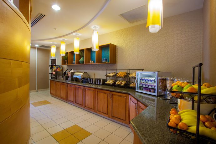 Imagen del bar/restaurante del Hotel Springhill Suites Boise West/eagle. Foto 2