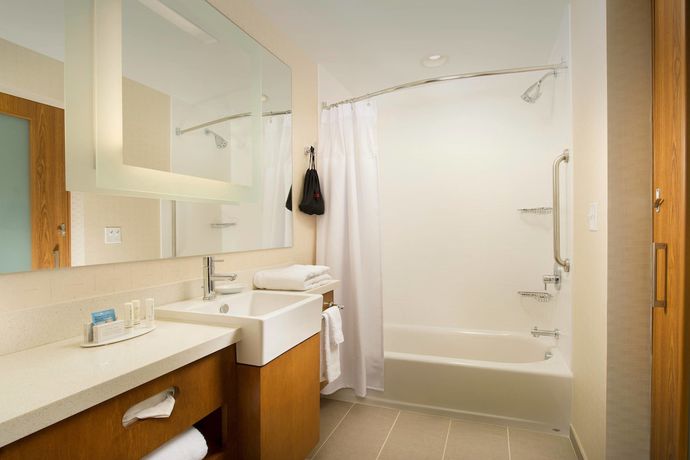 Imagen de la habitación del Hotel Springhill Suites Bridgeport Clarksburg. Foto 5
