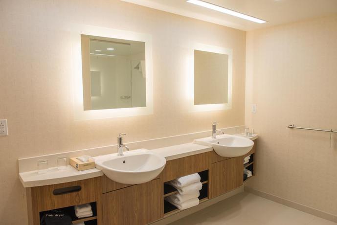 Imagen de la habitación del Hotel Springhill Suites Buffalo Airport. Foto 3