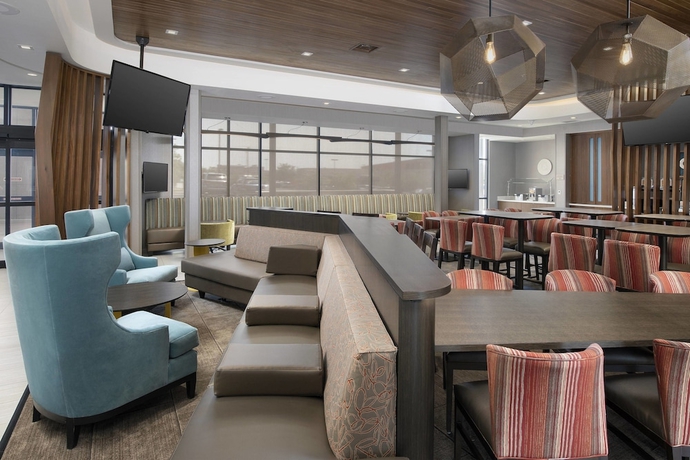 Imagen del bar/restaurante del Hotel Springhill Suites By Marriott Albuquerque North/journal Center. Foto 4