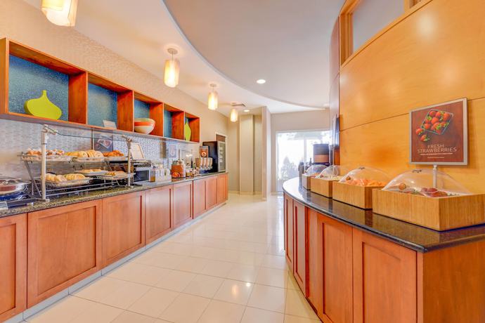 Imagen de los interiores del Hotel Springhill Suites By Marriott Arundel Mills Bwi Airport. Foto 12