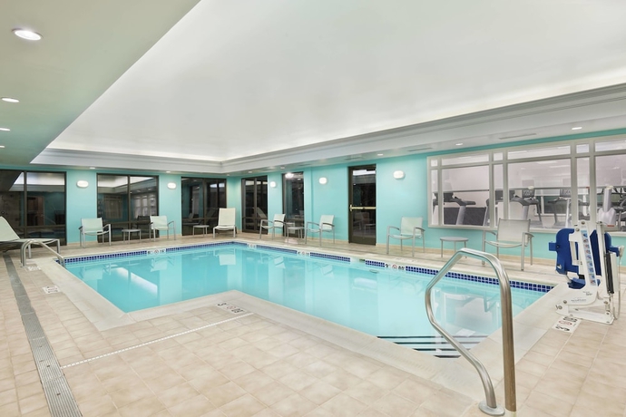 Imagen de la piscina del Hotel Springhill Suites By Marriott Asheville. Foto 19