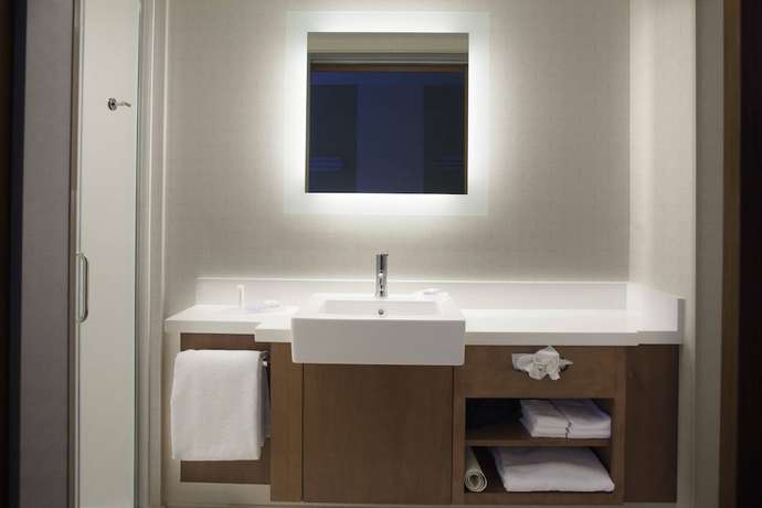 Imagen de la habitación del Hotel Springhill Suites By Marriott Augusta. Foto 14