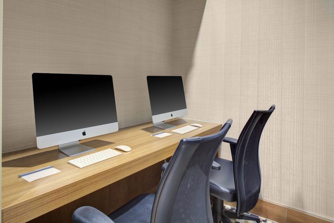 Imagen de los interiores del Hotel Springhill Suites By Marriott Augusta. Foto 18