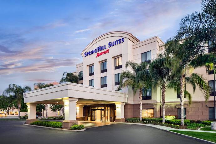 Imagen general del Hotel Springhill Suites By Marriott Bakersfield. Foto 1