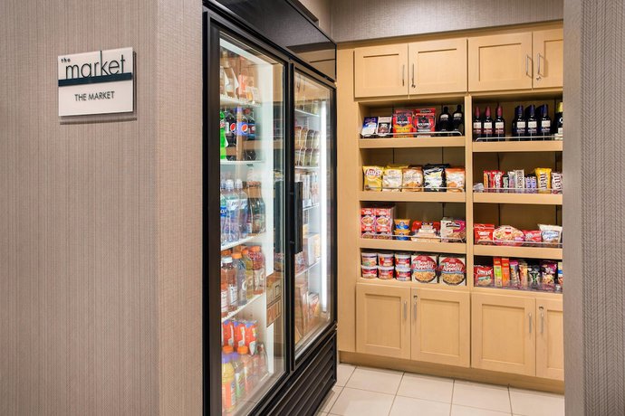 Imagen de los interiores del Hotel Springhill Suites By Marriott Bakersfield. Foto 16