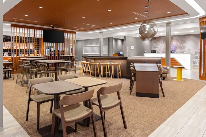 Imagen de los interiores del Hotel Springhill Suites By Marriott Beaufort. Foto 17