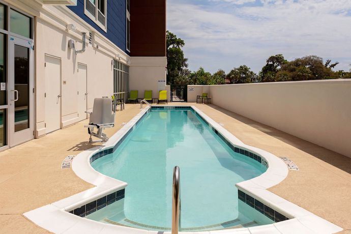 Imagen de la piscina del Hotel Springhill Suites By Marriott Beaufort. Foto 20