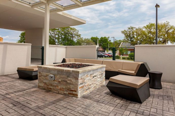 Imagen de los interiores del Hotel Springhill Suites By Marriott Beaufort. Foto 19