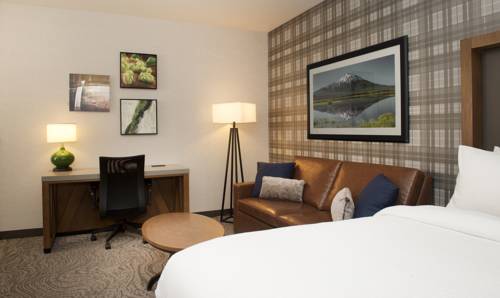 Imagen de la habitación del Hotel Springhill Suites By Marriott Bend. Foto 6
