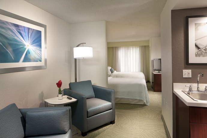 Imagen de la habitación del Hotel Springhill Suites By Marriott Boca Raton. Foto 11