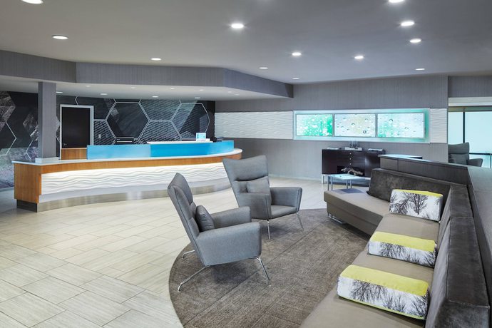 Imagen de los interiores del Hotel Springhill Suites By Marriott Bolingbrook. Foto 14