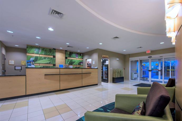 Imagen de los interiores del Hotel Springhill Suites By Marriott Boston Devens Common Center. Foto 17