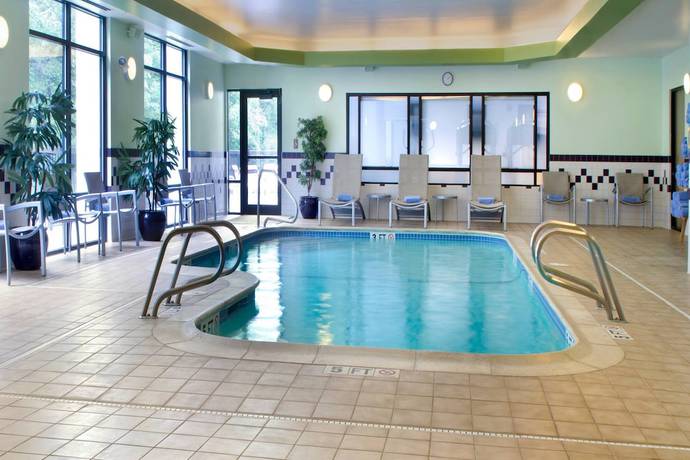 Imagen de la piscina del Hotel Springhill Suites By Marriott Boston/andover. Foto 6