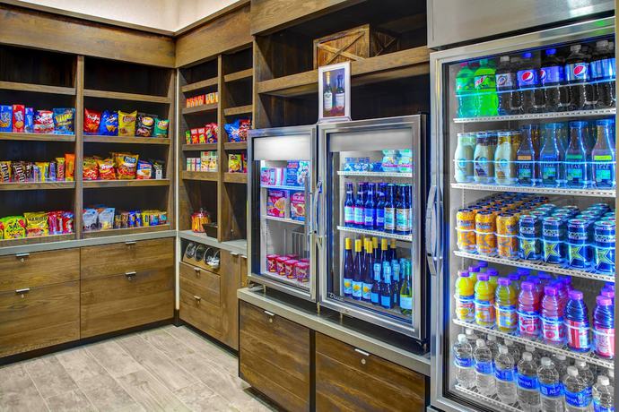 Imagen de los interiores del Hotel Springhill Suites By Marriott Bozeman. Foto 11