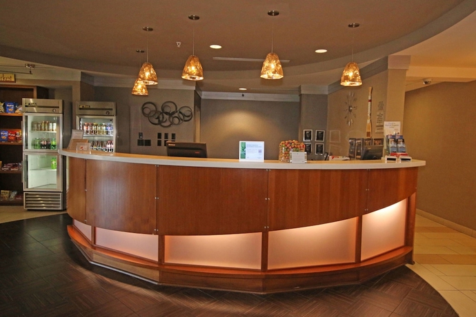 Imagen de los interiores del Hotel Springhill Suites By Marriott Charleston N./ashley Phosphate. Foto 14
