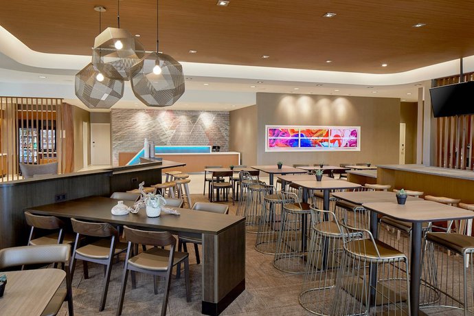 Imagen de los interiores del Hotel Springhill Suites By Marriott Charlotte At Carowinds. Foto 15