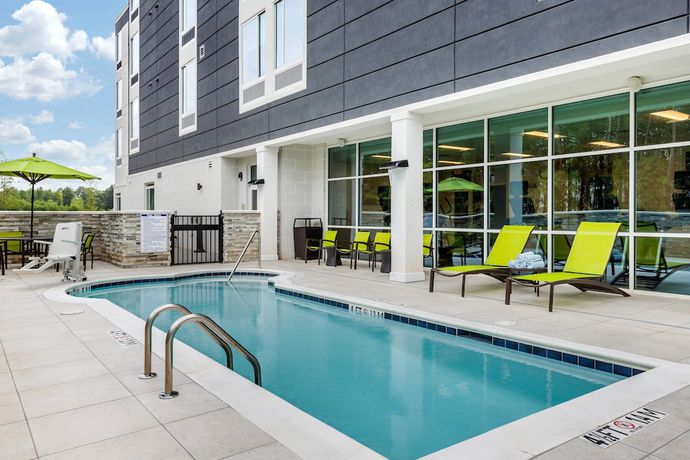 Imagen de los interiores del Hotel Springhill Suites By Marriott Charlotte Southwest. Foto 18