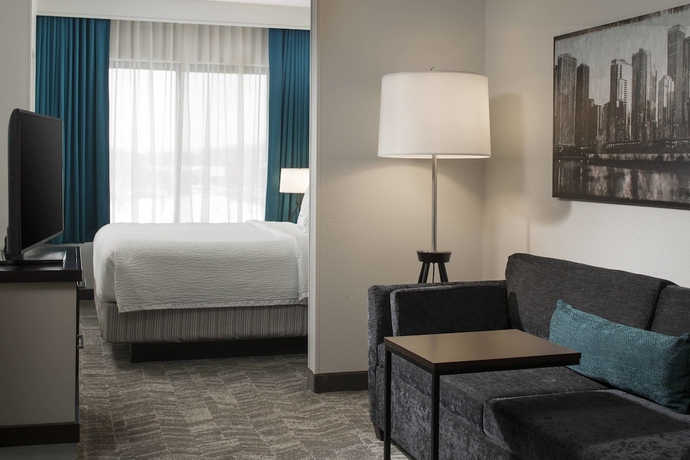 Imagen de la habitación del Hotel Springhill Suites By Marriott Chicago Lincolnshire. Foto 13