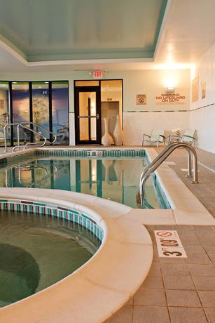 Imagen de la piscina del Hotel Springhill Suites By Marriott Cincinnati Airport South. Foto 18