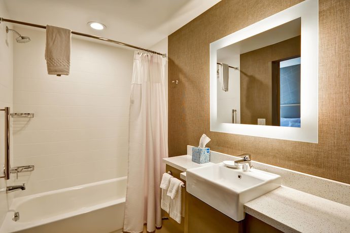 Imagen de la habitación del Hotel Springhill Suites By Marriott Cincinnati Blue Ash. Foto 8