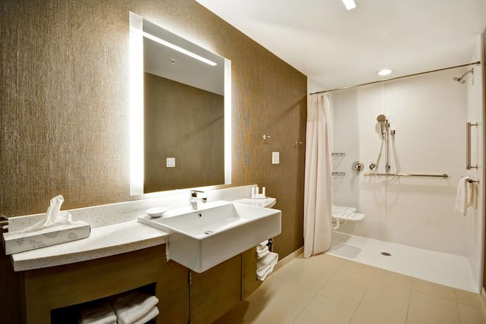 Imagen de la habitación del Hotel Springhill Suites By Marriott Cincinnati Blue Ash. Foto 11