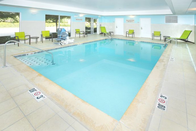 Imagen de la piscina del Hotel Springhill Suites By Marriott Columbia, Columbia. Foto 7