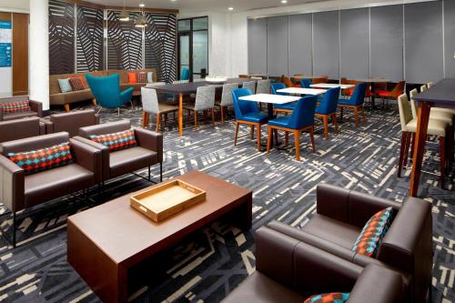 Imagen general del Hotel Springhill Suites By Marriott Columbus Easton Area. Foto 5