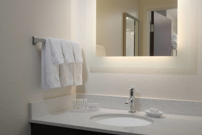 Imagen de la habitación del Hotel Springhill Suites By Marriott Dallas Addison/quorum Drive. Foto 13