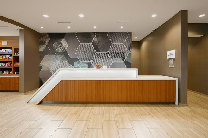 Imagen de los interiores del Hotel Springhill Suites By Marriott Dallas Dfw Airport South/centreport. Foto 18