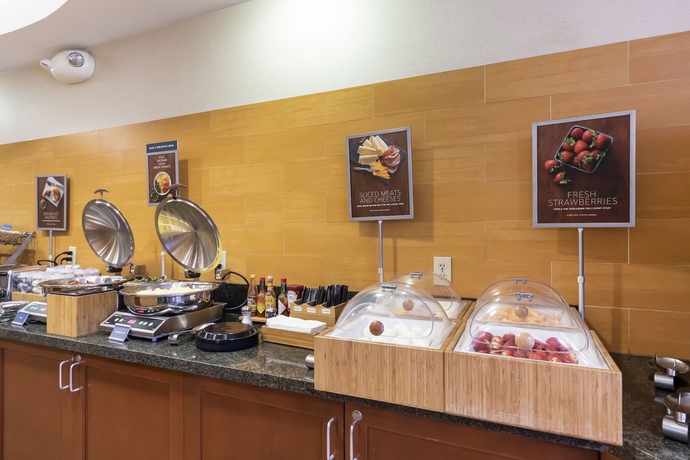 Imagen del bar/restaurante del Hotel Springhill Suites By Marriott Dallas Nw Hwy/i35e. Foto 10