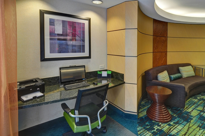 Imagen de los interiores del Hotel Springhill Suites By Marriott Dallas Nw Hwy/i35e. Foto 16