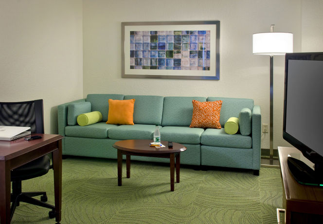 Imagen de los interiores del Hotel Springhill Suites By Marriott - Danbury. Foto 11