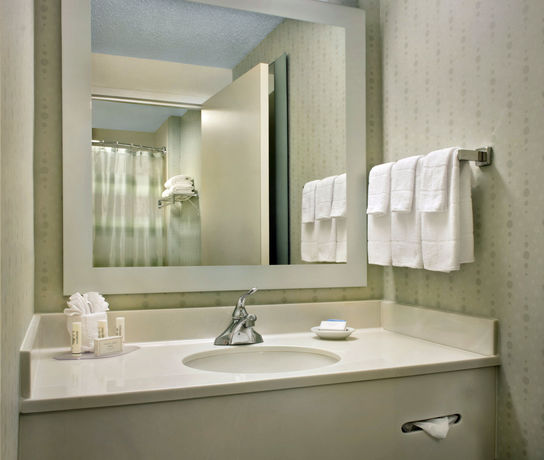 Imagen de los interiores del Hotel Springhill Suites By Marriott - Danbury. Foto 15