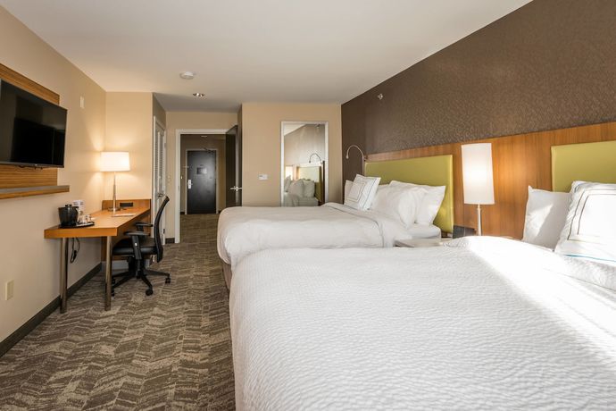 Imagen de la habitación del Hotel Springhill Suites By Marriott Denton. Foto 2