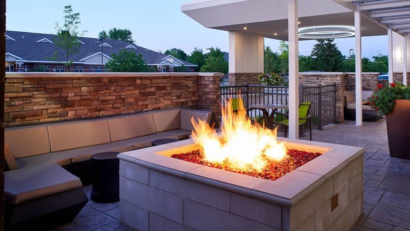 Imagen de los exteriores del Hotel Springhill Suites By Marriott Detroit Wixom. Foto 9