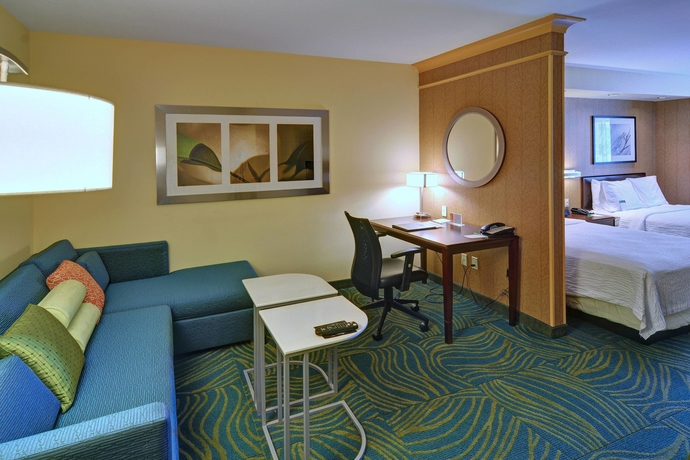 Imagen de la habitación del Hotel Springhill Suites By Marriott Dfw Airport East/las Colinas Irving. Foto 11