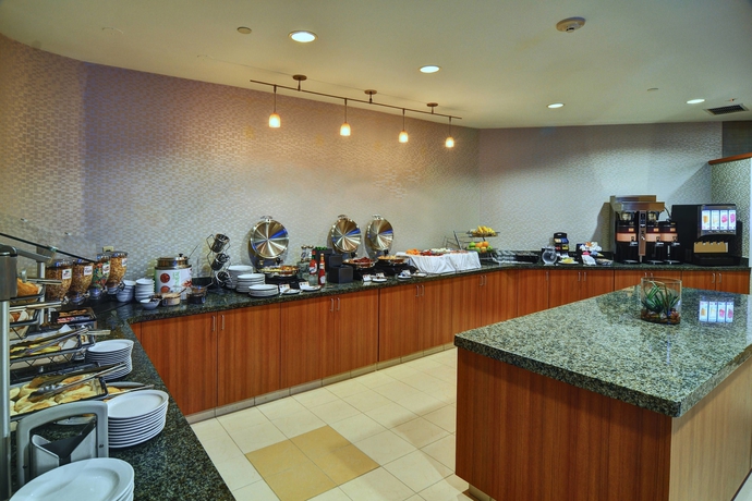 Imagen del bar/restaurante del Hotel Springhill Suites By Marriott Dfw Airport East/las Colinas Irving. Foto 9
