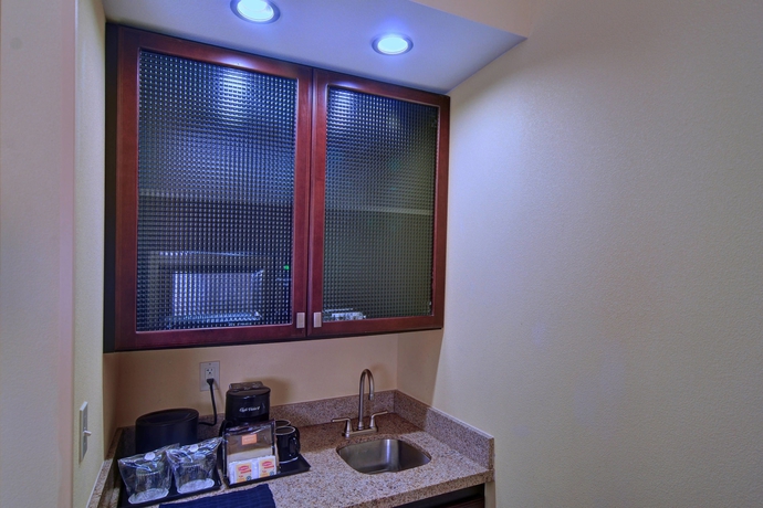 Imagen de la habitación del Hotel Springhill Suites By Marriott Dfw Airport East/las Colinas Irving. Foto 15