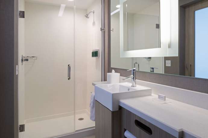 Imagen de la habitación del Hotel Springhill Suites By Marriott East Lansing University Area. Foto 7