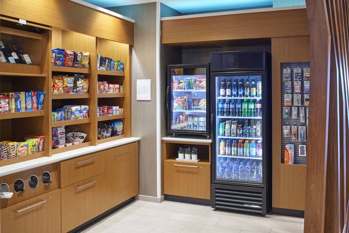Imagen de los interiores del Hotel Springhill Suites By Marriott East Lansing University Area. Foto 18