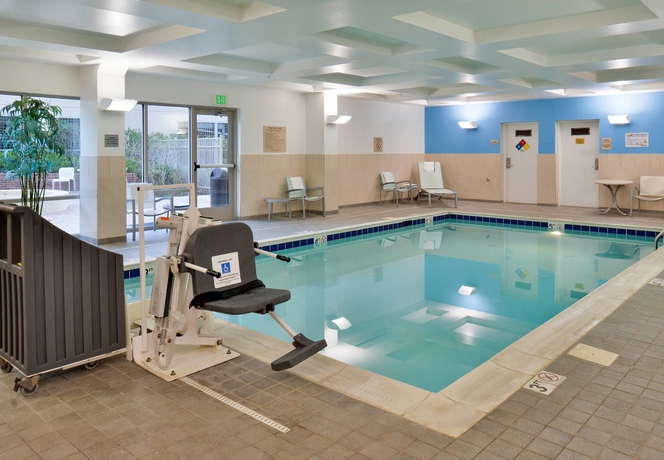 Imagen de los interiores del Hotel Springhill Suites By Marriott Fairfax Fair Oaks. Foto 15