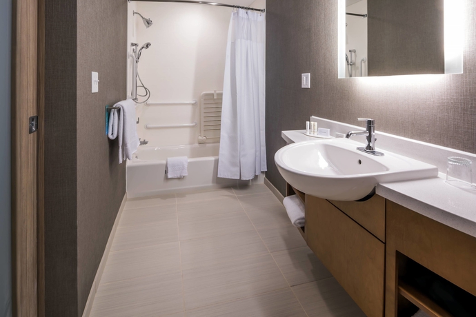 Imagen de la habitación del Hotel Springhill Suites By Marriott Fishkill. Foto 7