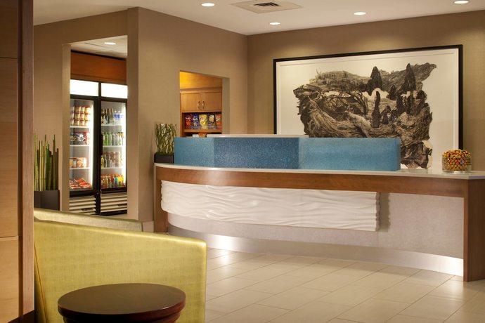 Imagen de los interiores del Hotel Springhill Suites By Marriott Gainesville. Foto 18