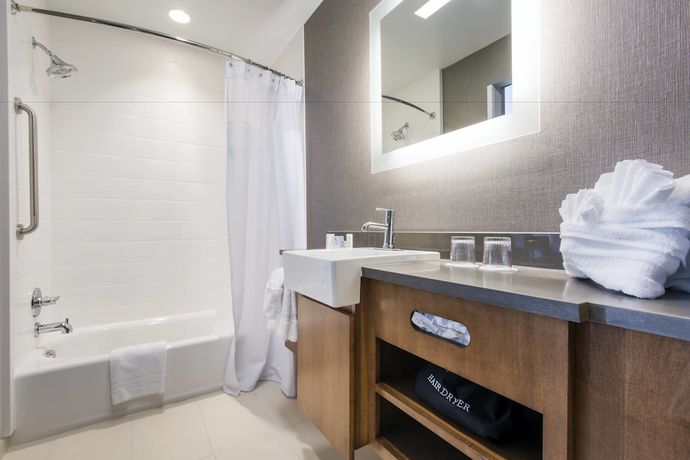 Imagen de la habitación del Hotel Springhill Suites By Marriott Gallup. Foto 7