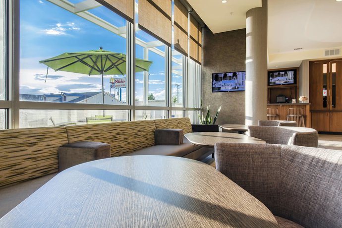Imagen de los interiores del Hotel Springhill Suites By Marriott Gallup. Foto 10