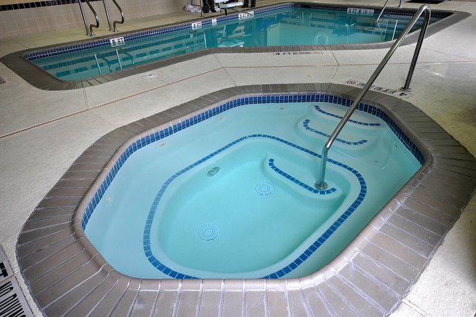 Imagen de la piscina del Hotel Springhill Suites By Marriott Galveston Island. Foto 12