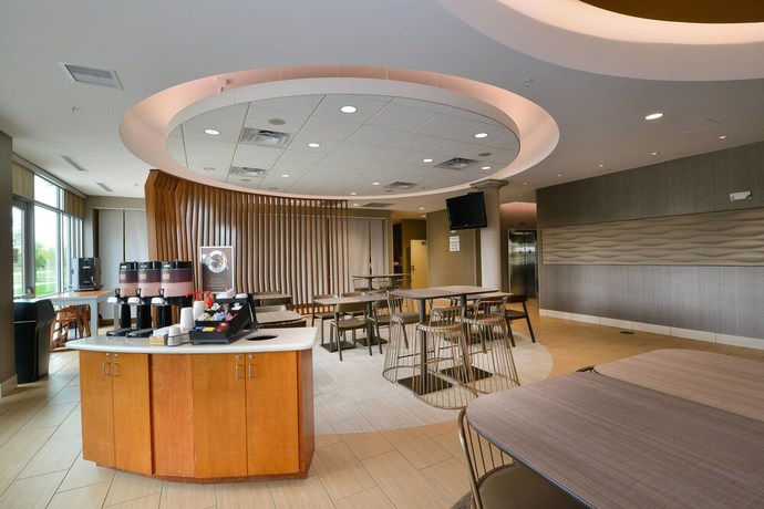 Imagen del bar/restaurante del Hotel Springhill Suites By Marriott Grand Forks. Foto 2